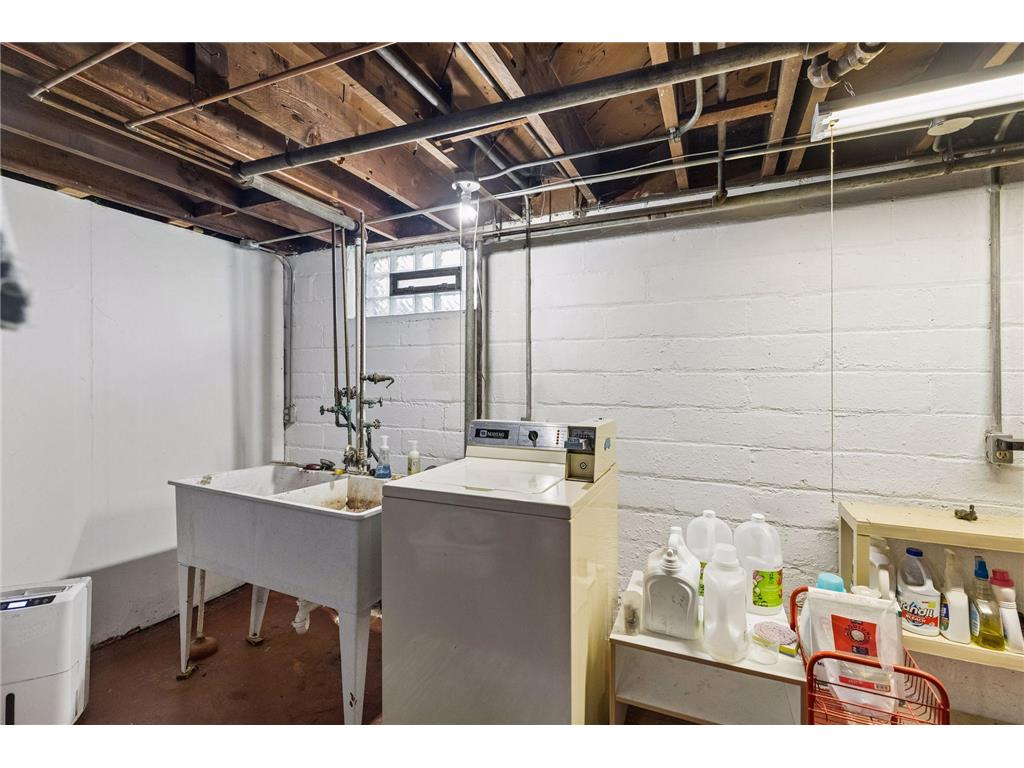 2177 Randolph Avenue Saint Paul MN 55105 7074884 image32