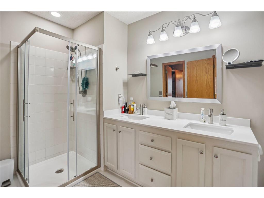 2179 Charismatic Drive Shakopee MN 55379 6778854 image30