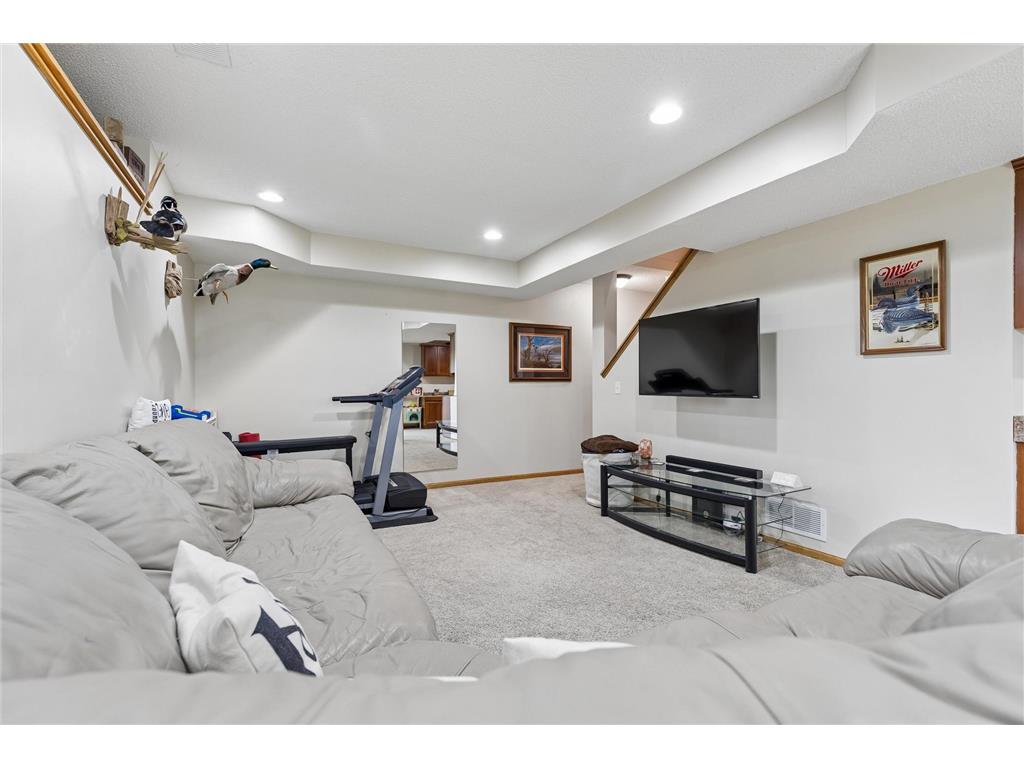 2179 Jean Way Elko New Market MN 55054 7089876 image25