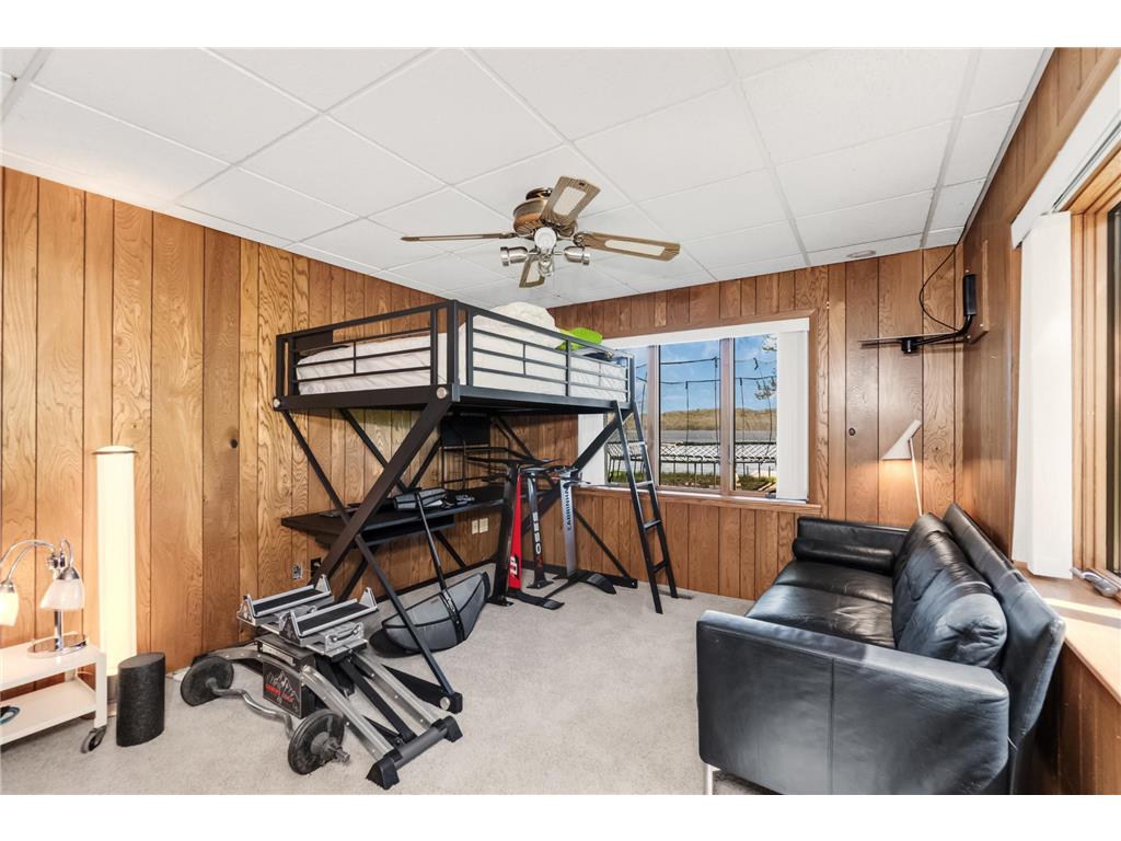 2179 River Road S, Saint Mary's Point, MN, 55043 MLS 6527804 Edina Realty