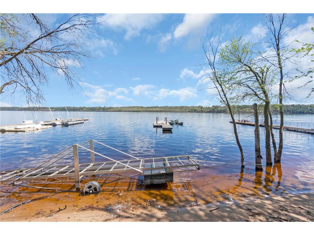 2179 River Road S Saint Mary's Point MN 55043 - St Croix River 6527804 image36
