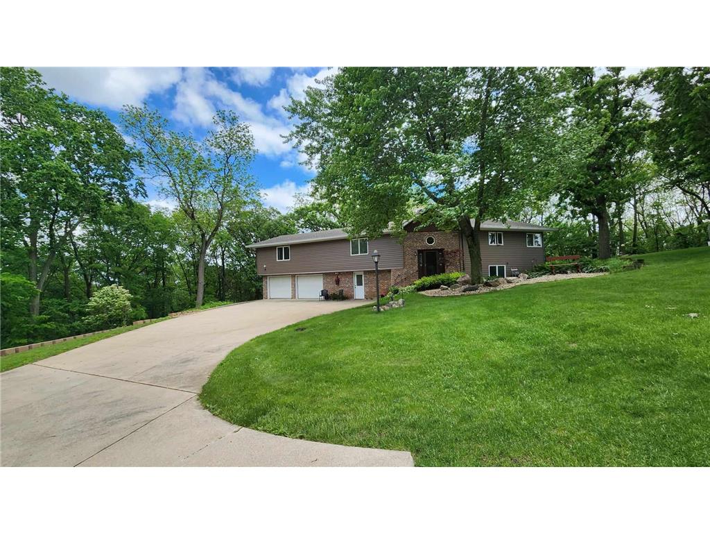 21795 Douglas Avenue Albert Lea MN 56007 6543097 image1