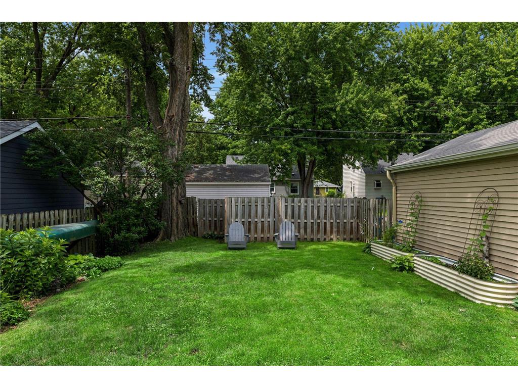 218 11th Avenue N Hopkins MN 55343 6826562 image36
