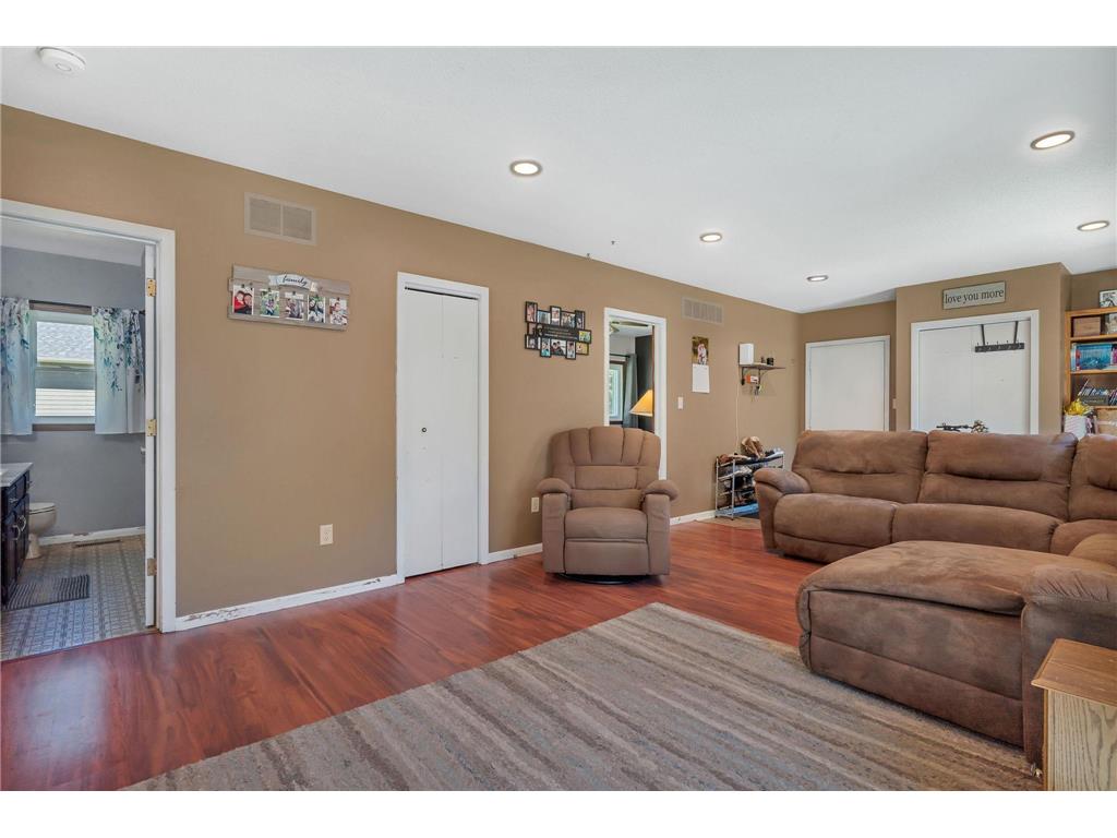 218 1st Street NE Clara City MN 56222 7094466 image10
