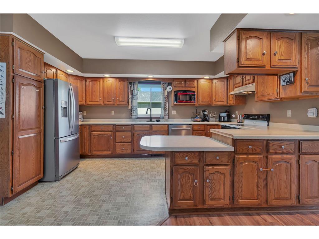 218 1st Street NE Clara City MN 56222 7094466 image11