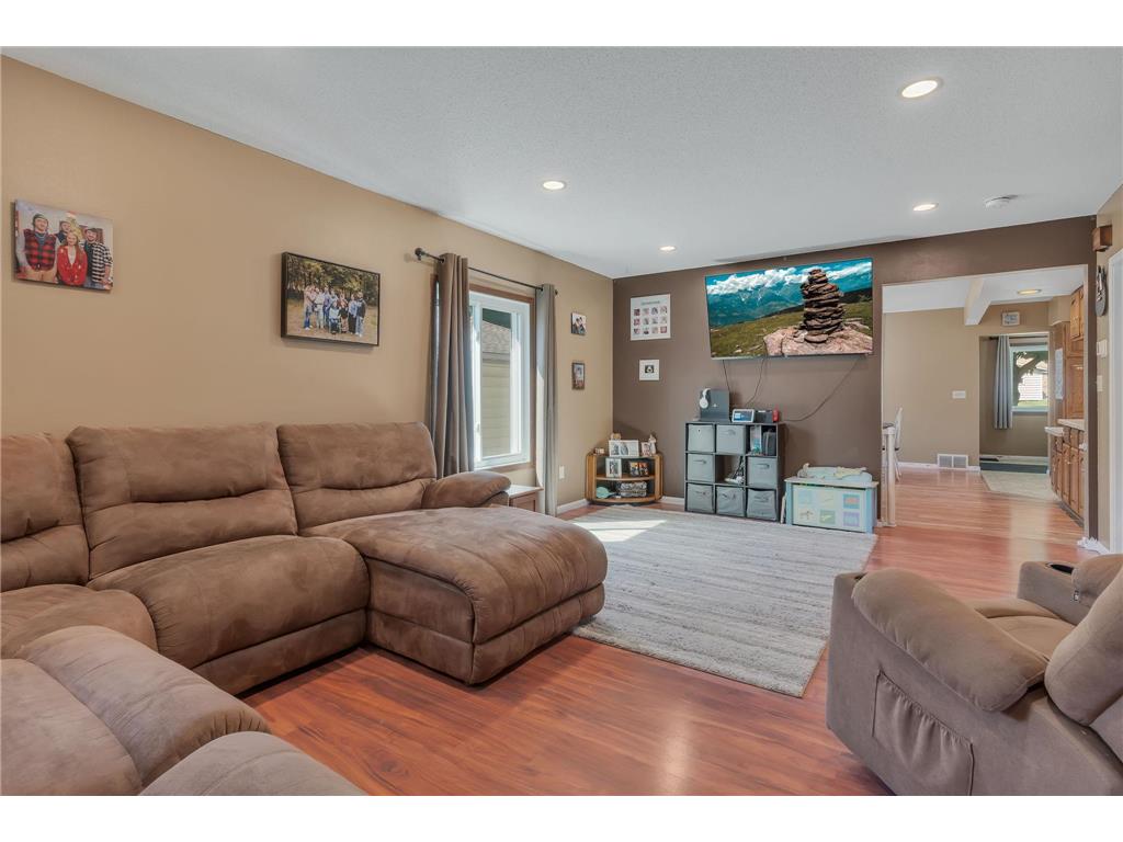 218 1st Street NE Clara City MN 56222 7094466 image9