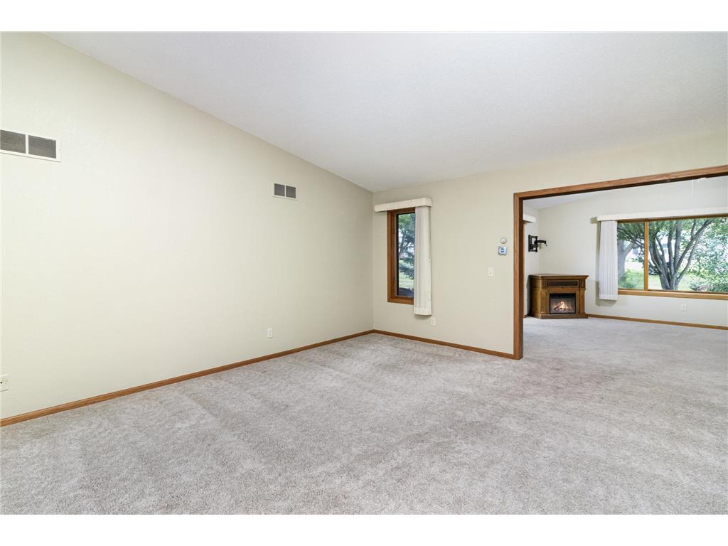 218 6th Street NE Montgomery MN 56069 7006554 image10