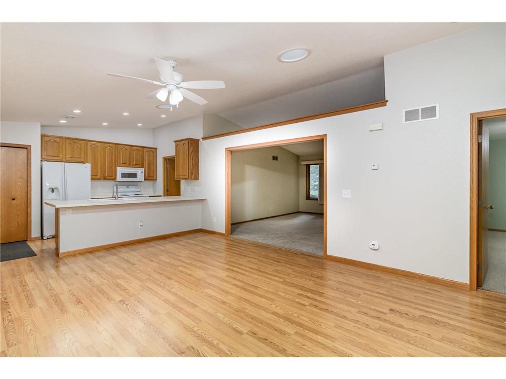 218 6th Street NE Montgomery MN 56069 7006554 image5