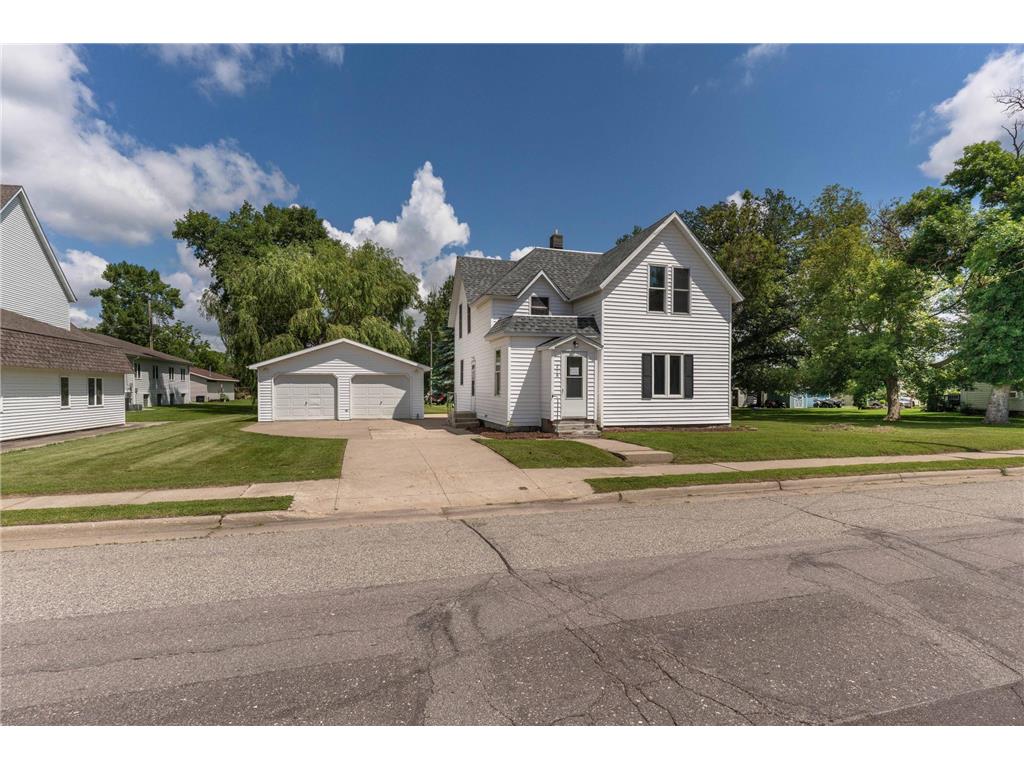 218 E Main Street Cyrus MN 56323 6746880 image1