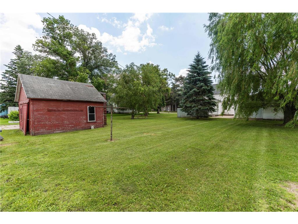218 E Main Street Cyrus MN 56323 6746880 image10