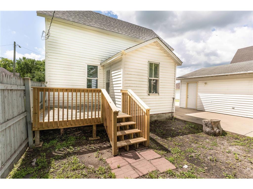 218 E Main Street Cyrus MN 56323 6746880 image13