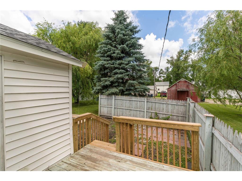 218 E Main Street Cyrus MN 56323 6746880 image14