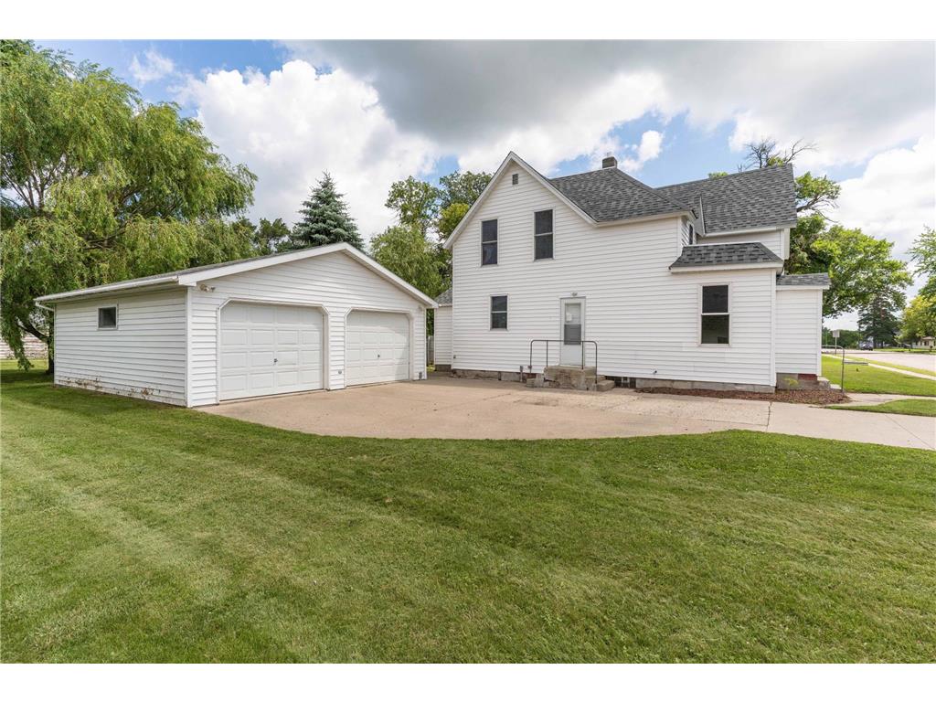 218 E Main Street Cyrus MN 56323 6746880 image17