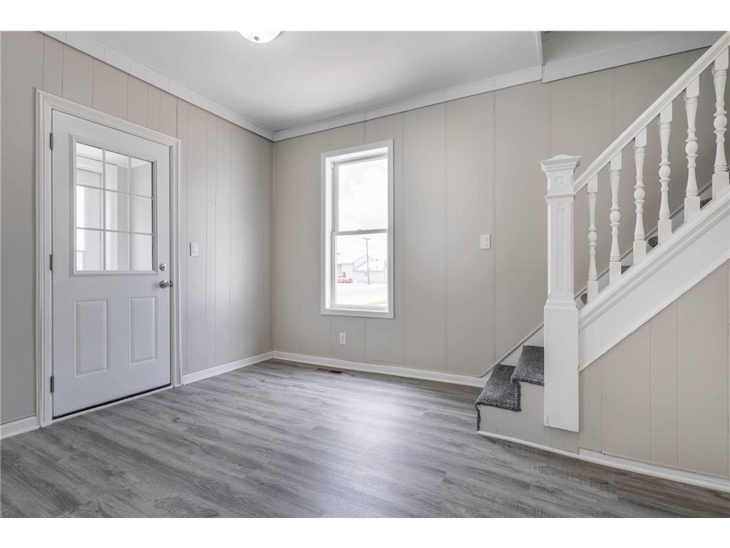 218 E Main Street Cyrus MN 56323 6746880 image32