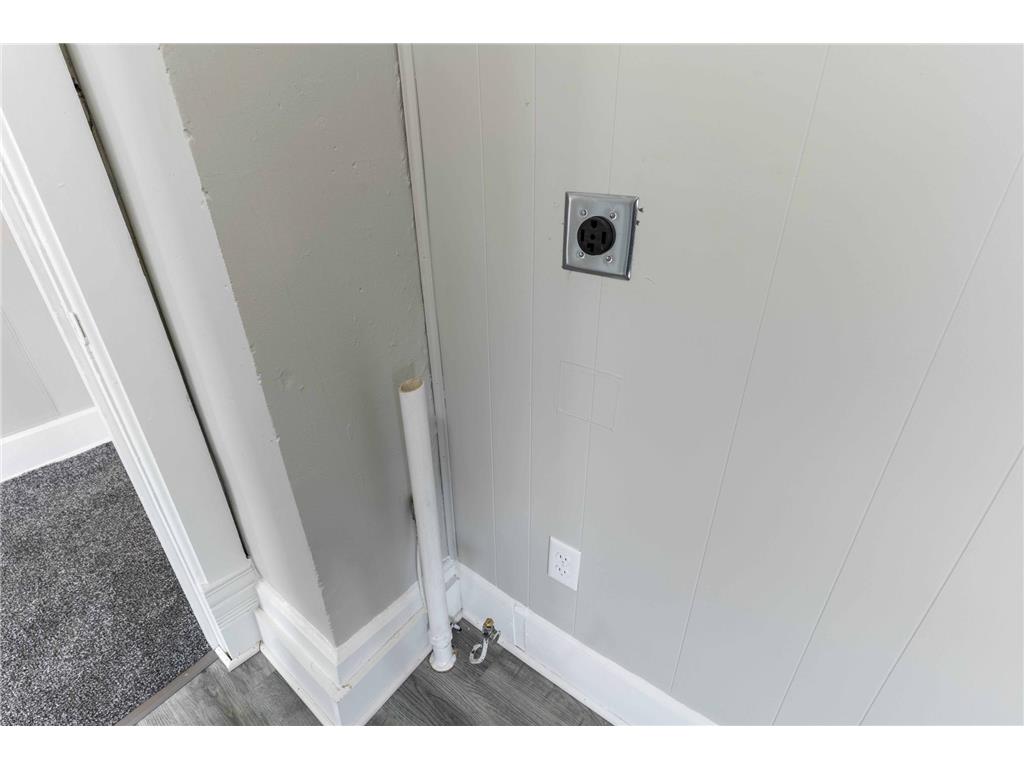 218 E Main Street Cyrus MN 56323 6746880 image41