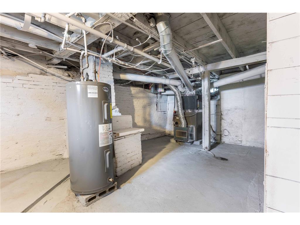 218 E Main Street Cyrus MN 56323 6746880 image49