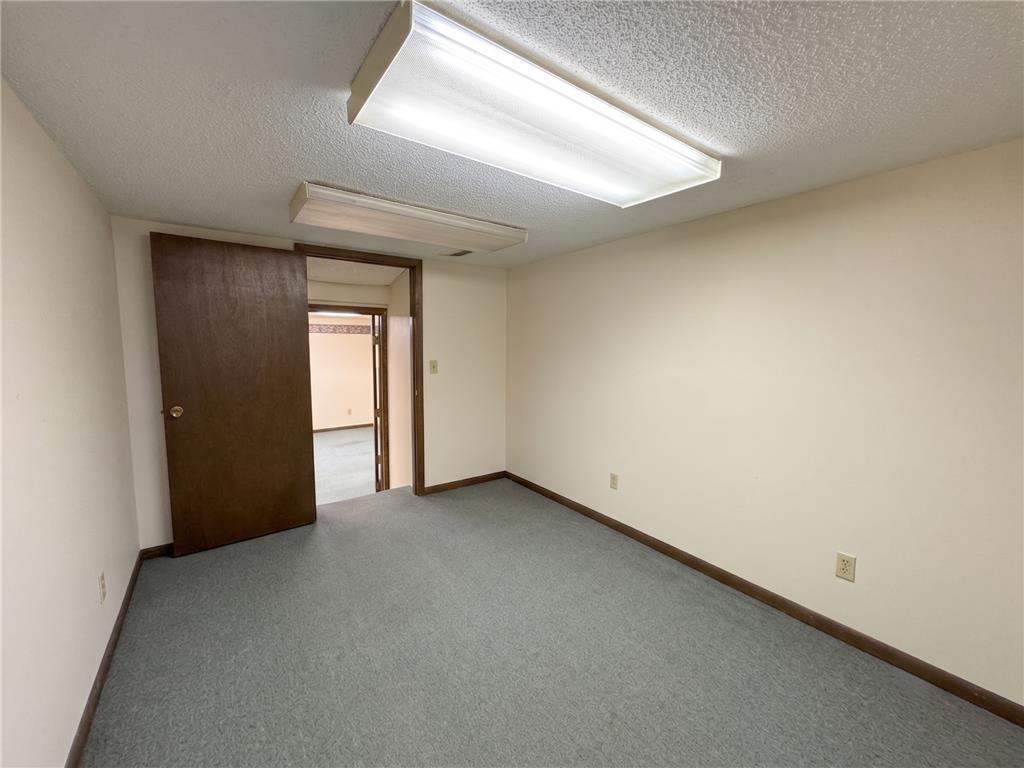 218 E Washington Avenue Fergus Falls MN 56537 7088592 image26