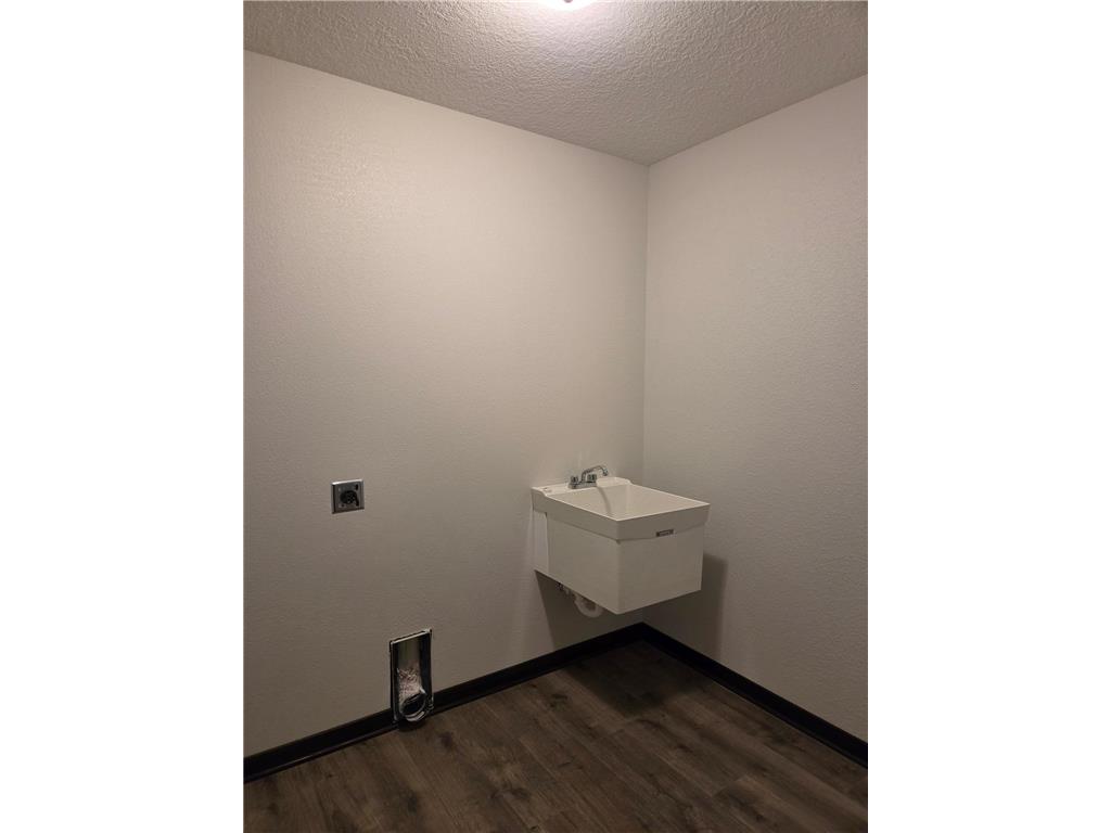 218 Fischer Court NW Montgomery MN 56069 7089467 image14