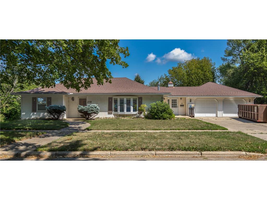 218 N High Street Marshall MN 56258 6361911 image1