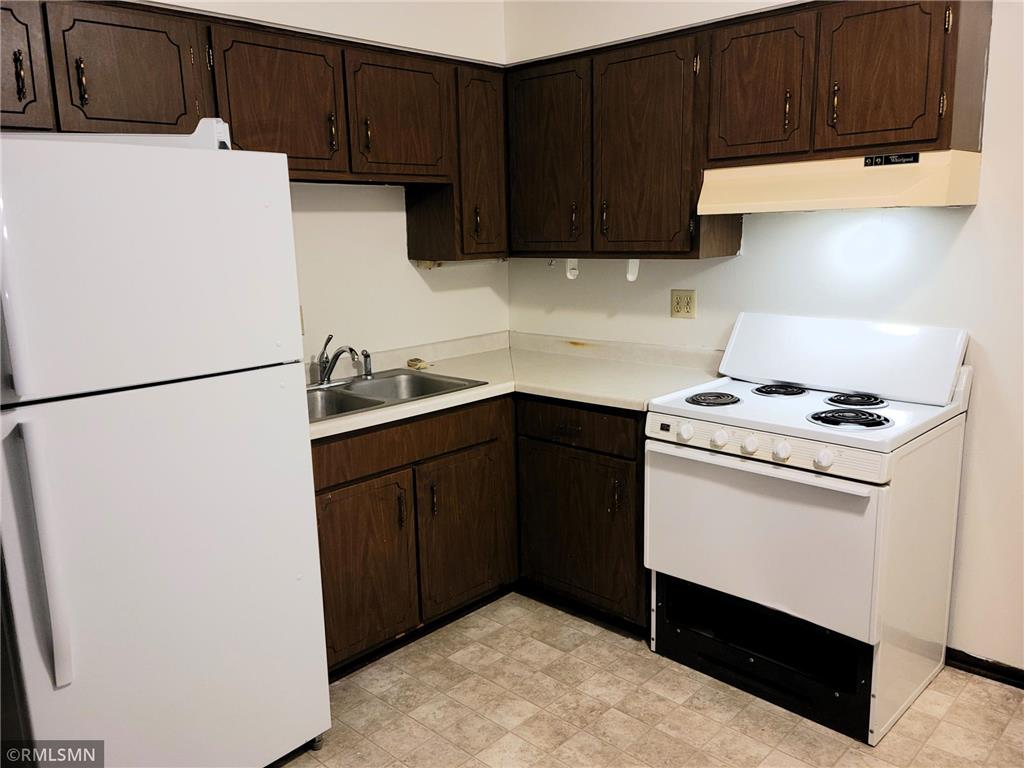 218 N Jefferson Street #2 Saint Croix Falls WI 54024 7001396 image4
