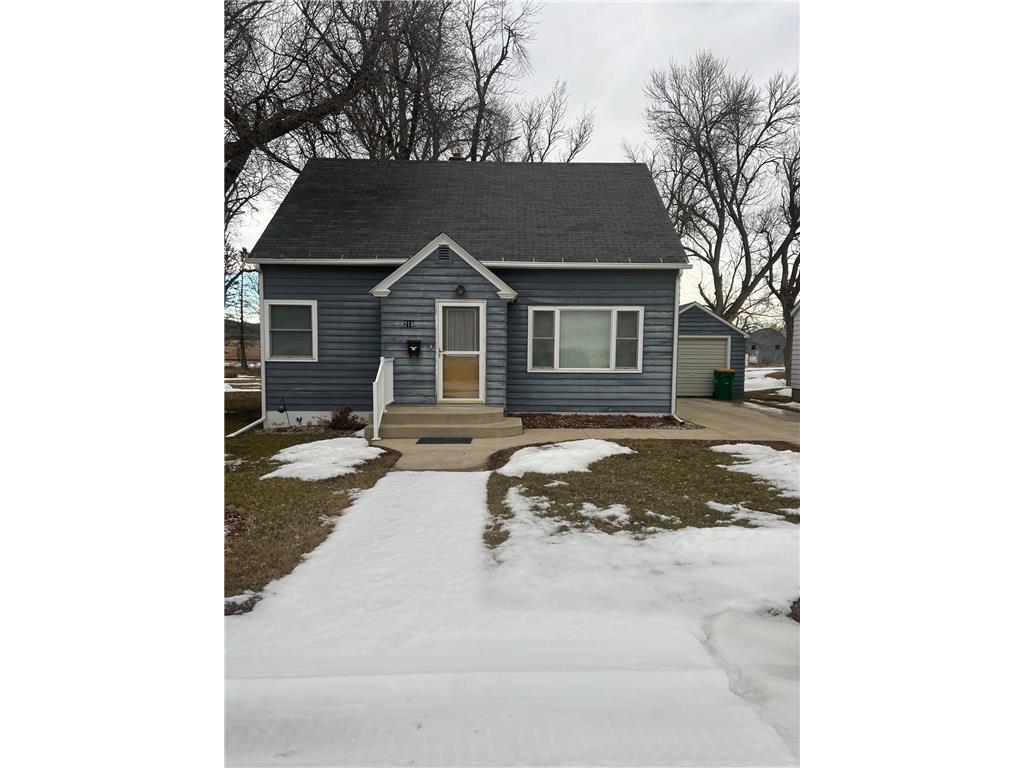 218 W Benton Street, Lake Benton, MN, 56149 MLS 7780416 Edina Realty