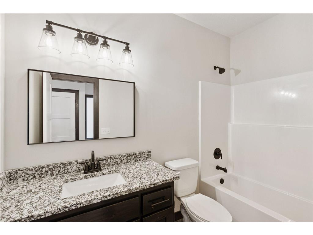21800 Luan Drive NE East Bethel MN 55011 7074385 image21