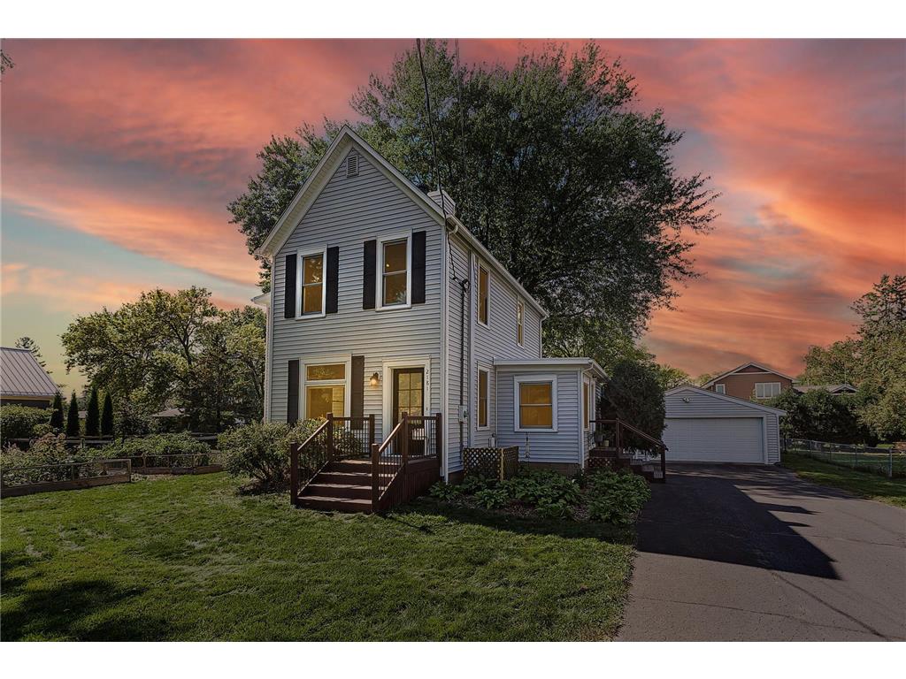 2181 Saint Stephens Street Roseville MN 55113 6362489 image1