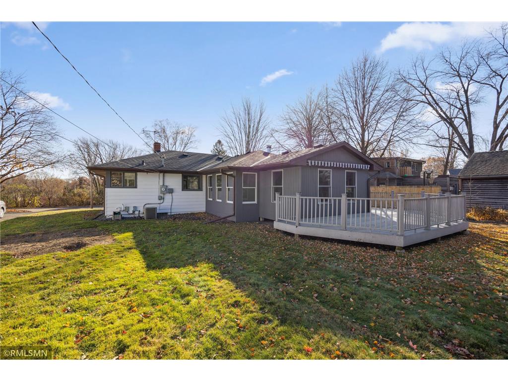 2181 Sunrise Drive N Maplewood MN 55117 6817862 image27