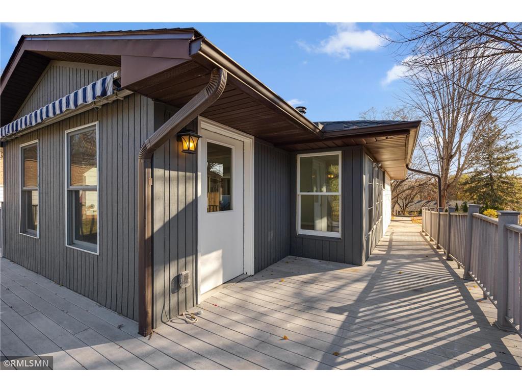 2181 Sunrise Drive N Maplewood MN 55117 6817862 image4