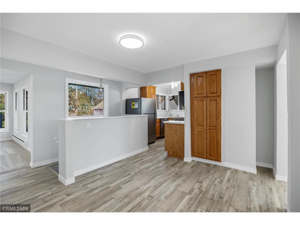 2181 Sunrise Drive N Maplewood MN 55117 6817862 image9