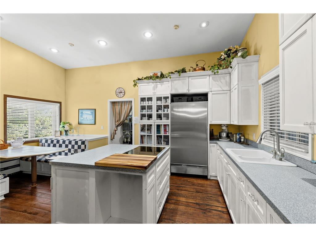 2182 Homestead Trail Medina MN 55356 6747584 image20