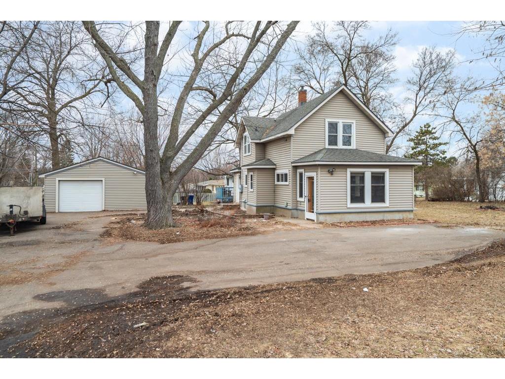 2183 Division Street N, North Saint Paul, MN 55109 MLS 5502862