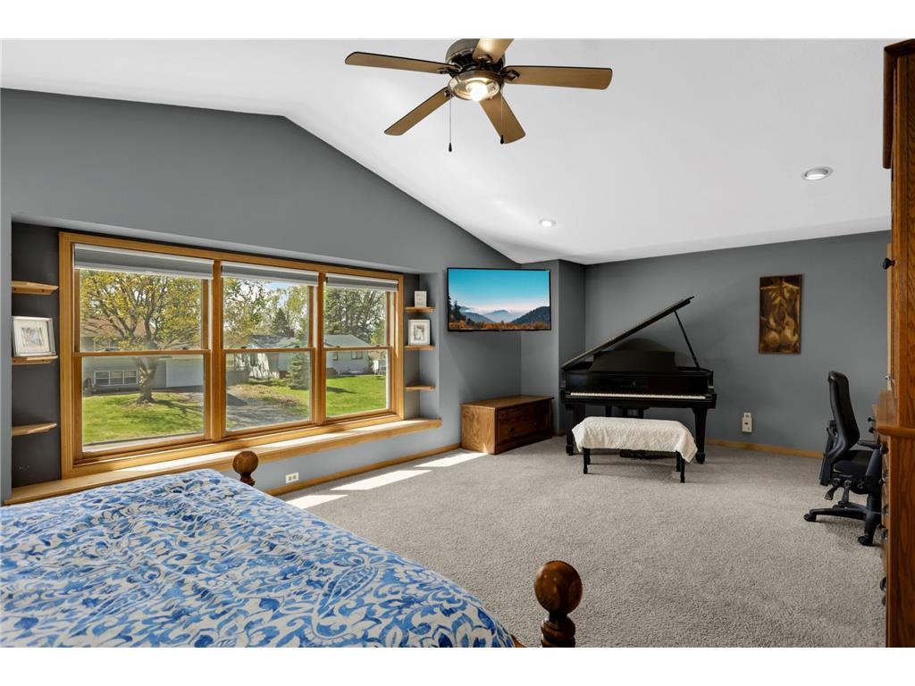2183 Radatz Avenue Maplewood MN 55109 7064260 image16