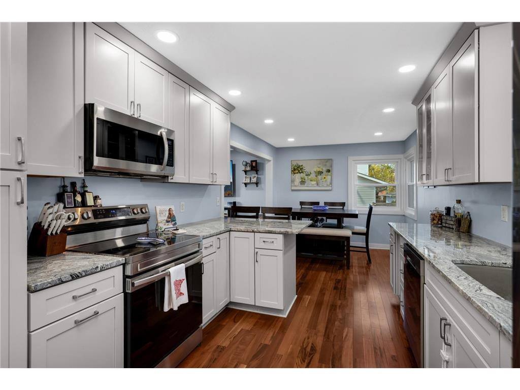2183 Radatz Avenue Maplewood MN 55109 7064260 image2