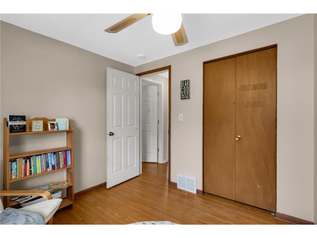 2183 Radatz Avenue Maplewood MN 55109 7064260 image26