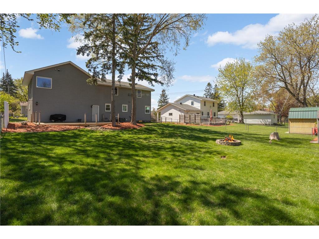 2183 Radatz Avenue Maplewood MN 55109 7064260 image32
