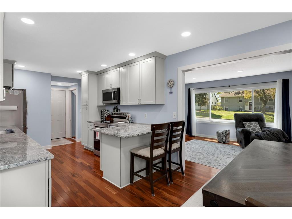 2183 Radatz Avenue Maplewood MN 55109 7064260 image4
