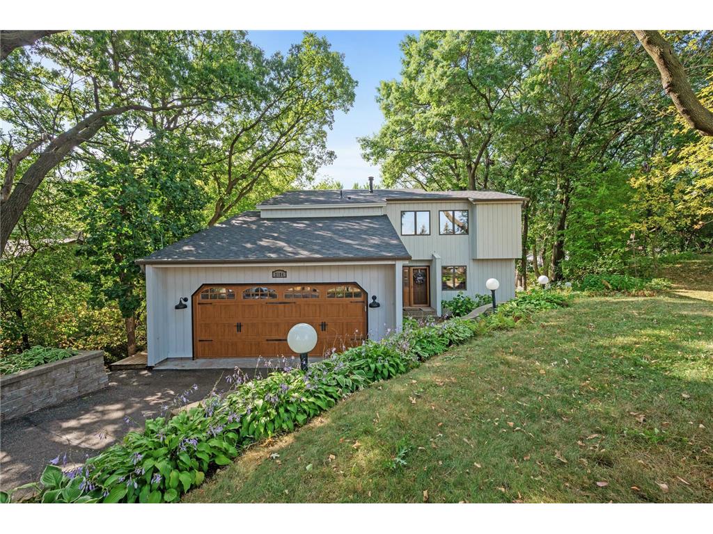 2184 Woodlynn Avenue Maplewood MN 55109 6434146 image1