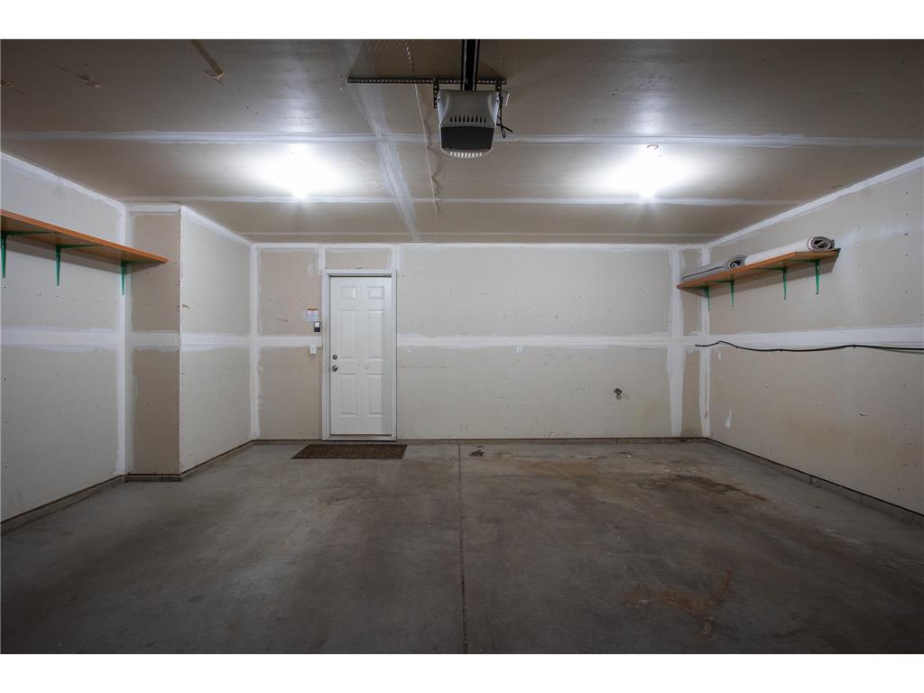 2185 Cleveland Way S Cambridge MN 55008 6815024 image17