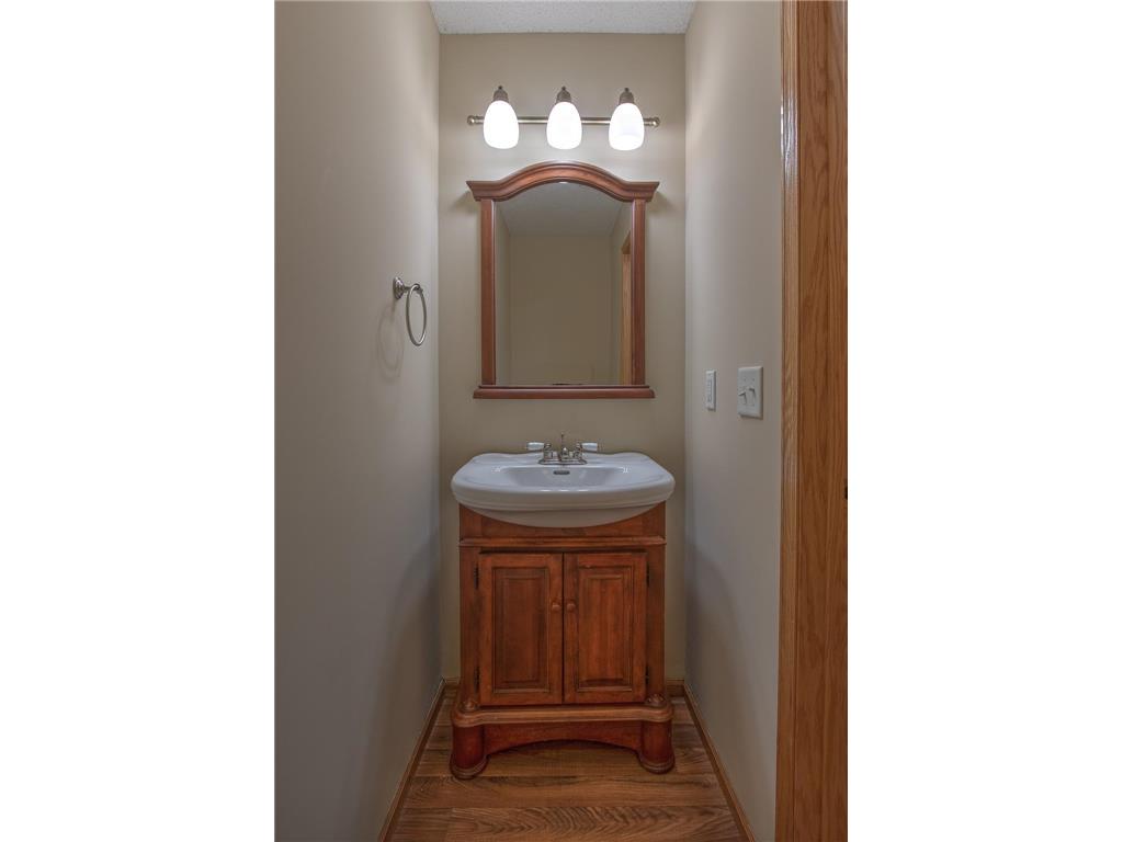 2185 Cleveland Way S Cambridge MN 55008 6815024 image7