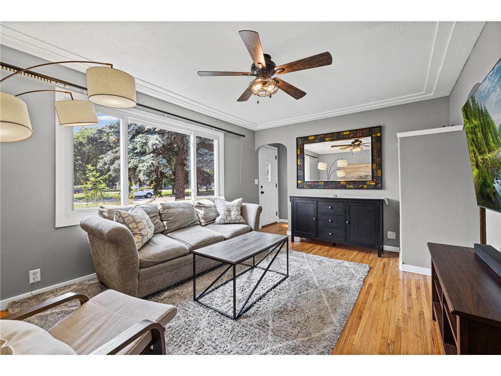 2185 Pinewood Drive Mounds View MN 55112 7082061 image15