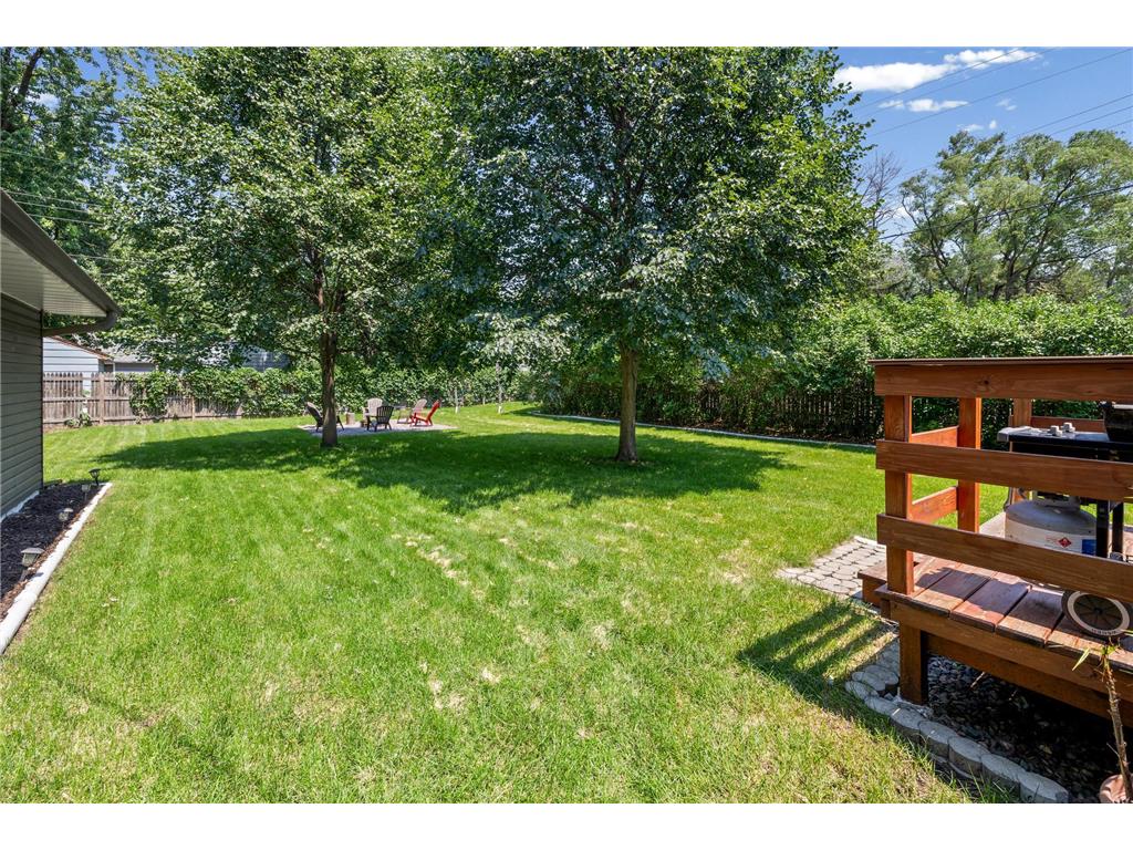 2185 Pinewood Drive Mounds View MN 55112 7082061 image38