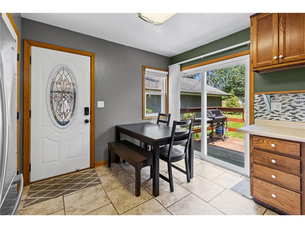 2185 Pinewood Drive Mounds View MN 55112 7082061 image5