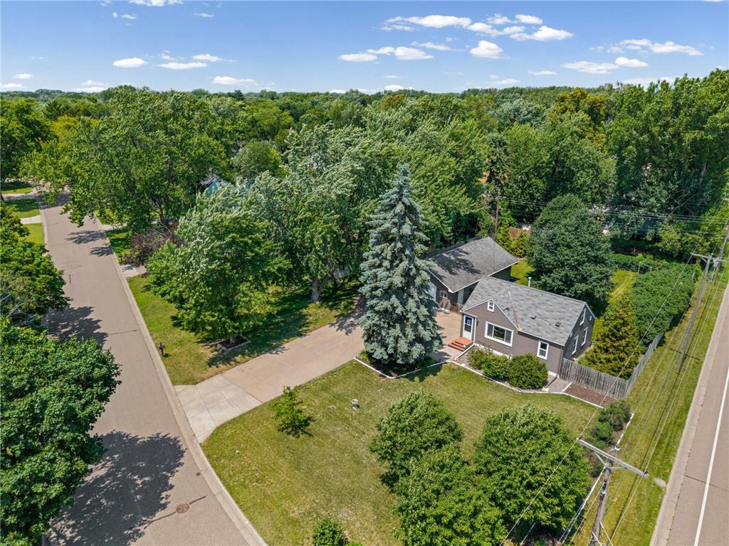 2185 Pinewood Drive Mounds View MN 55112 7082061 image9