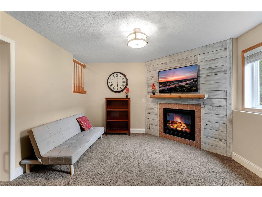 2186 Woodcrest Drive Woodbury MN 55129 7087564 image29