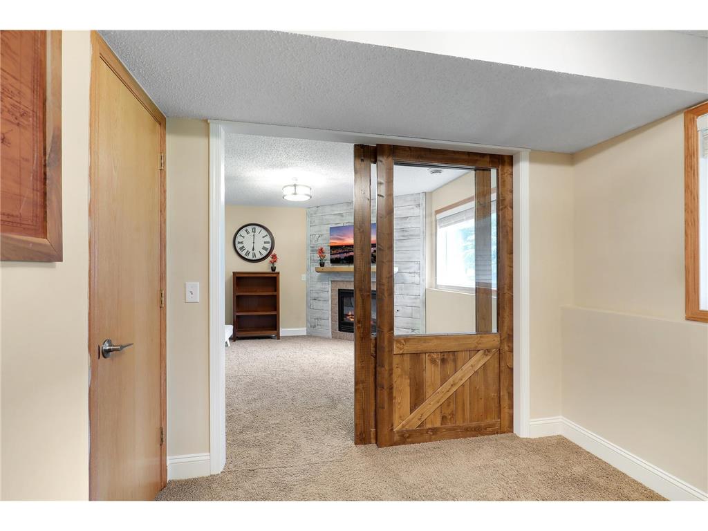 2186 Woodcrest Drive Woodbury MN 55129 7087564 image33