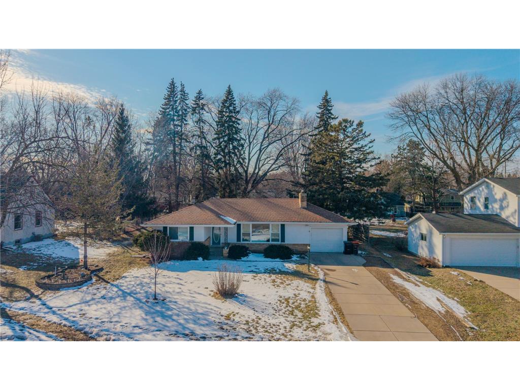 2187 Burr Street Maplewood MN 55117 7027322 image1