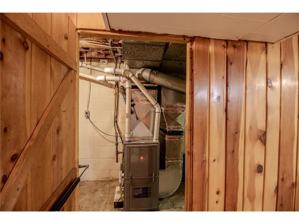 2187 Burr Street Maplewood MN 55117 7027322 image47