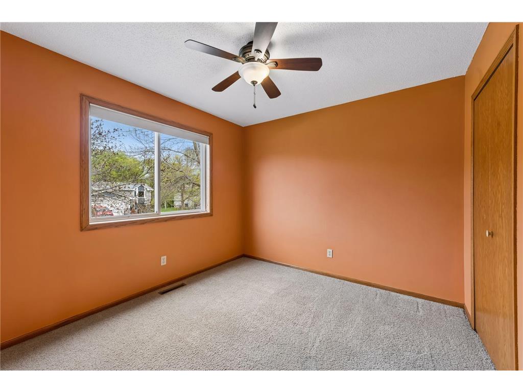 2187 Grimm Road Chaska MN 55318 7007549 image19