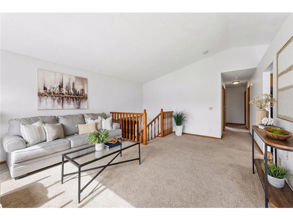 2187 Grimm Road Chaska MN 55318 7007549 image5